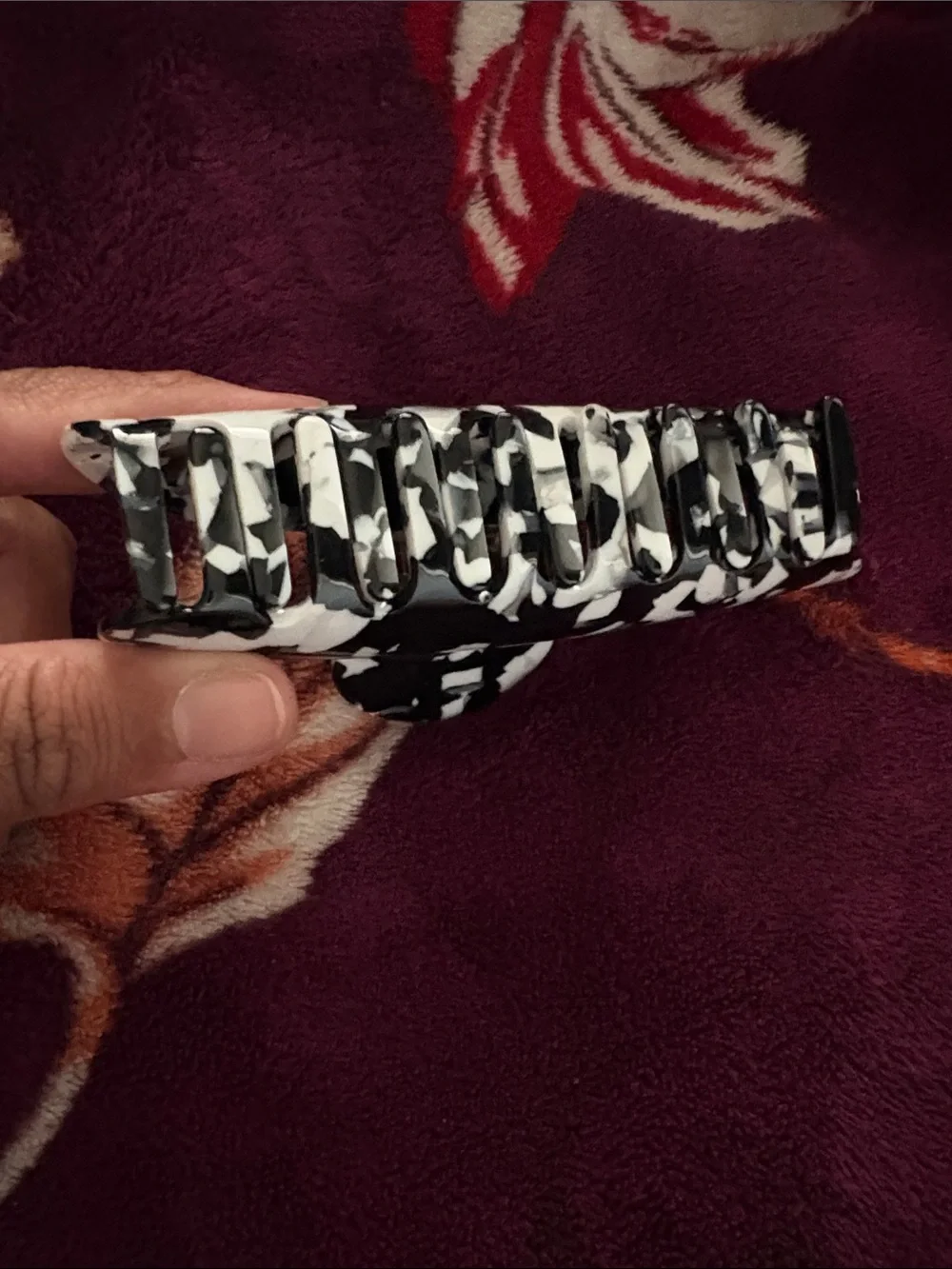 Black & White Marbled Hair Claw Clip - Women Accessories